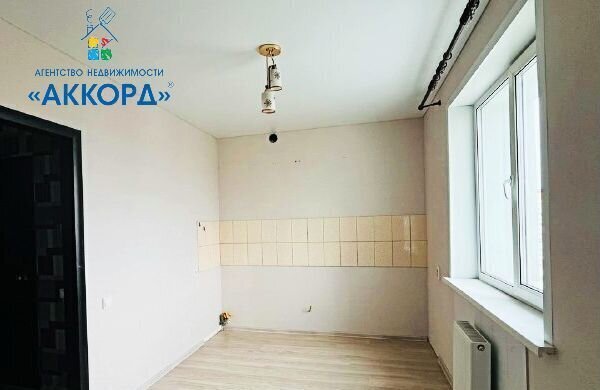 квартира г Барнаул р-н Железнодорожный ул Молодежная 59 фото 2