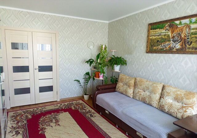 р-н Кировский б-р Архитекторов 1/3 фото