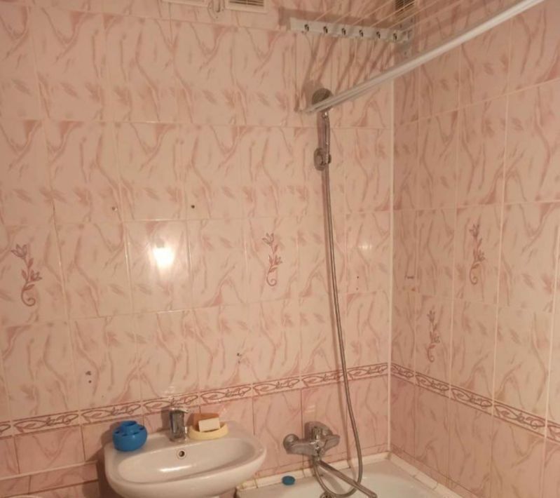 квартира г Волгоград р-н Краснооктябрьский ул Тарифная 27 фото 2