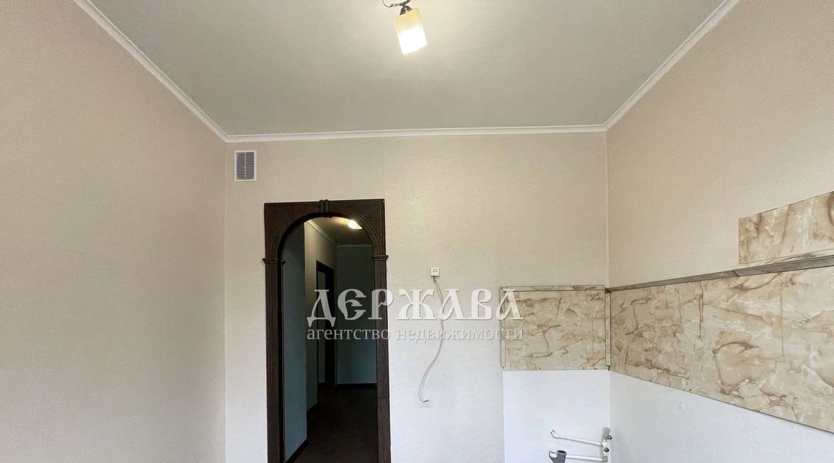 квартира г Старый Оскол Олимпийский микрорайон 49А фото 2