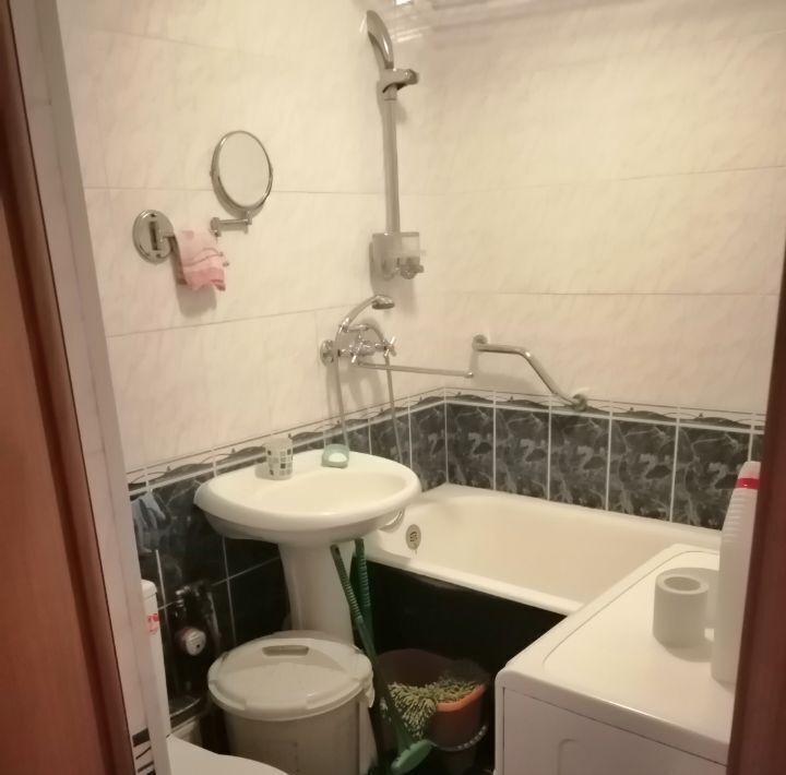 квартира г Калуга р-н Московский ул Московская 127 фото 8