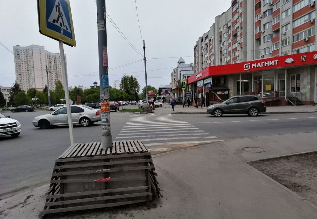 торговое помещение г Энгельс пр-кт Фридриха Энгельса 11 Энгельсский р-н, муниципальное образование фото 1