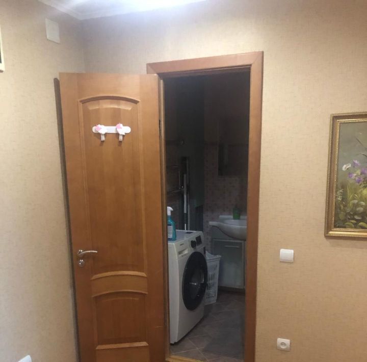 квартира г Саратов р-н Волжский ул Усть-Курдюмская 1 фото 1