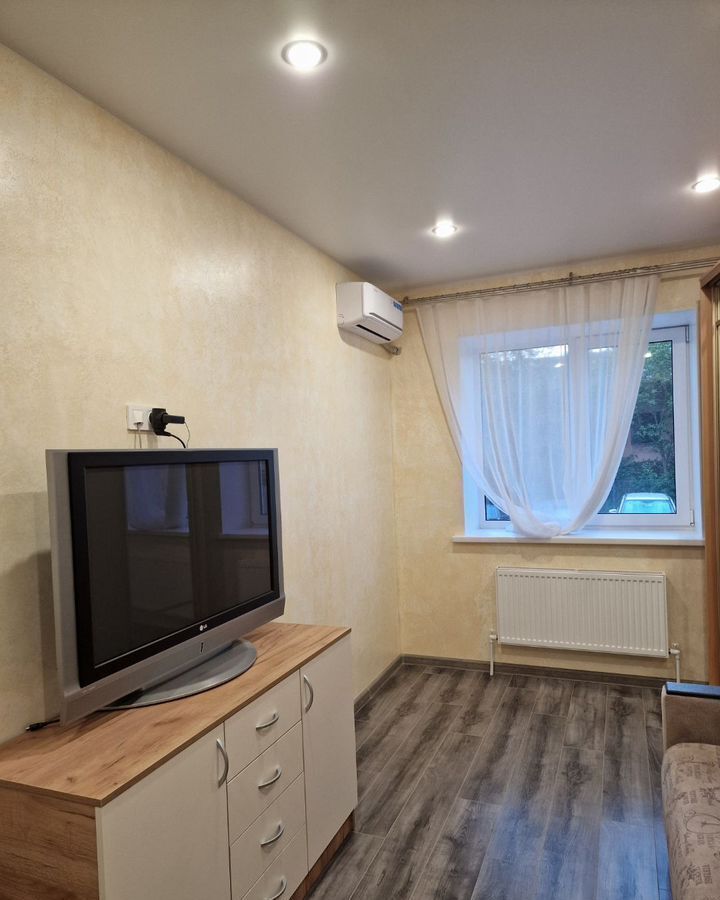 квартира г Волгоград р-н Краснооктябрьский ул им. Поддубного 2 фото 12