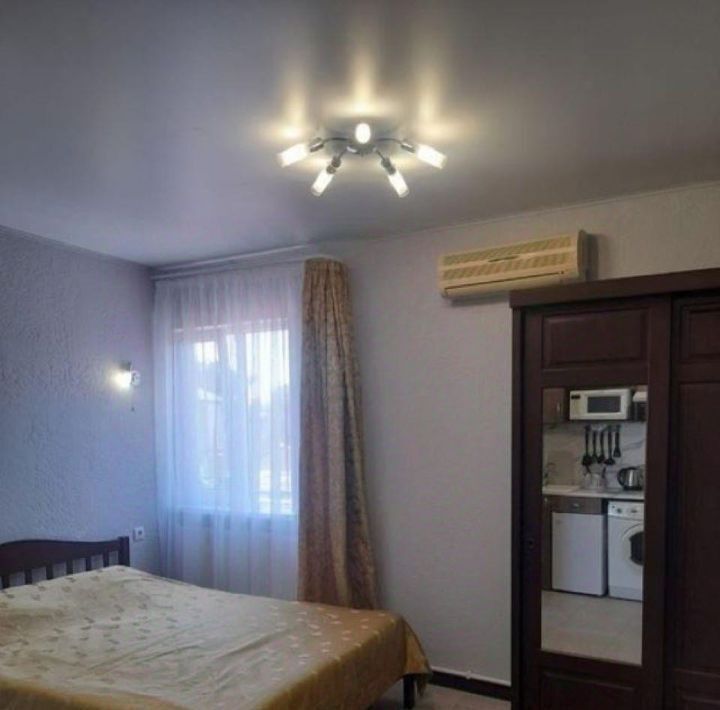 комната г Геленджик ул Киевская 28 Центр фото 1