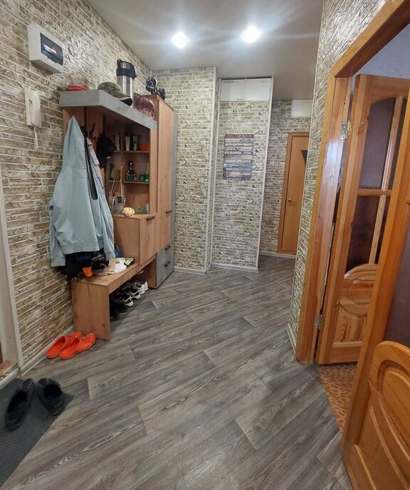 квартира г Астрахань ул Николая Островского 160к/1 фото 11
