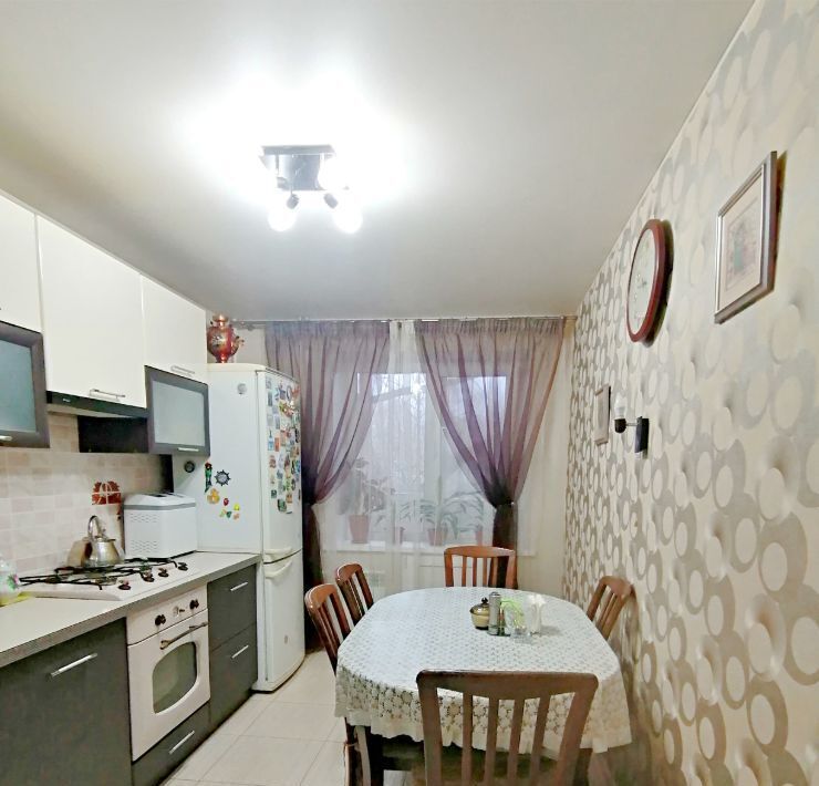 квартира г Саратов р-н Заводской туп Барнаульский 8 фото 2