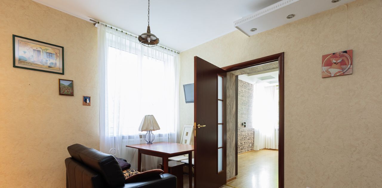 квартира г Калининград р-н Центральный ул Комсомольская 82а фото 6
