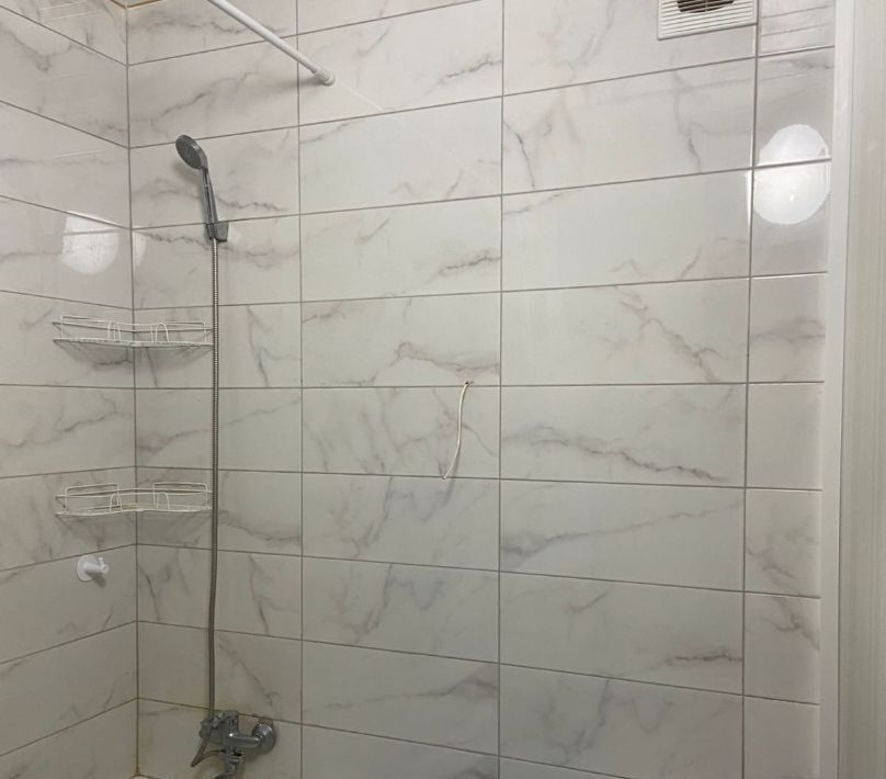 квартира г Саратов р-н Волжский пр-д 1-й им Скоморохова Н.М. 17 фото 8