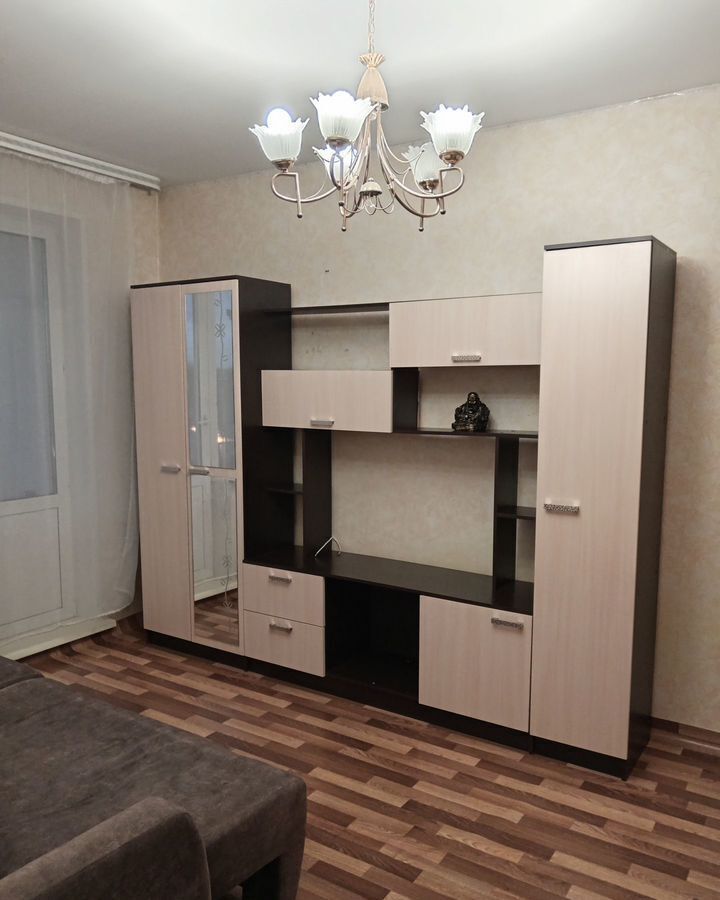 квартира г Красноярск р-н Свердловский наб Ярыгинская 17 ЖК «Белые росы» фото 1