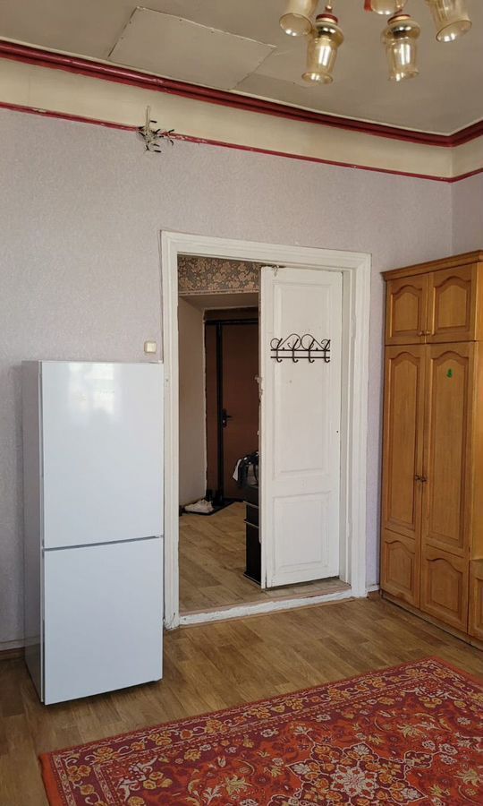 комната г Саратов р-н Октябрьский ул им Чапаева В.И. 57/63 фото 4