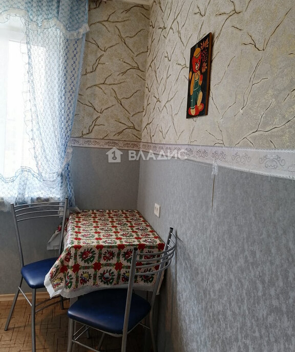 квартира г Тобольск мкр 7а 36 фото 6