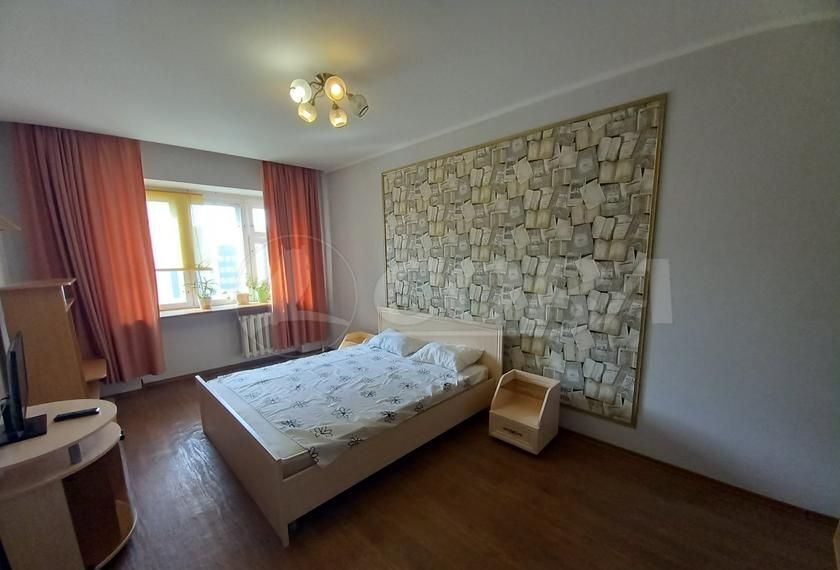 квартира г Тюмень р-н Центральный ул Осипенко 73 фото 3