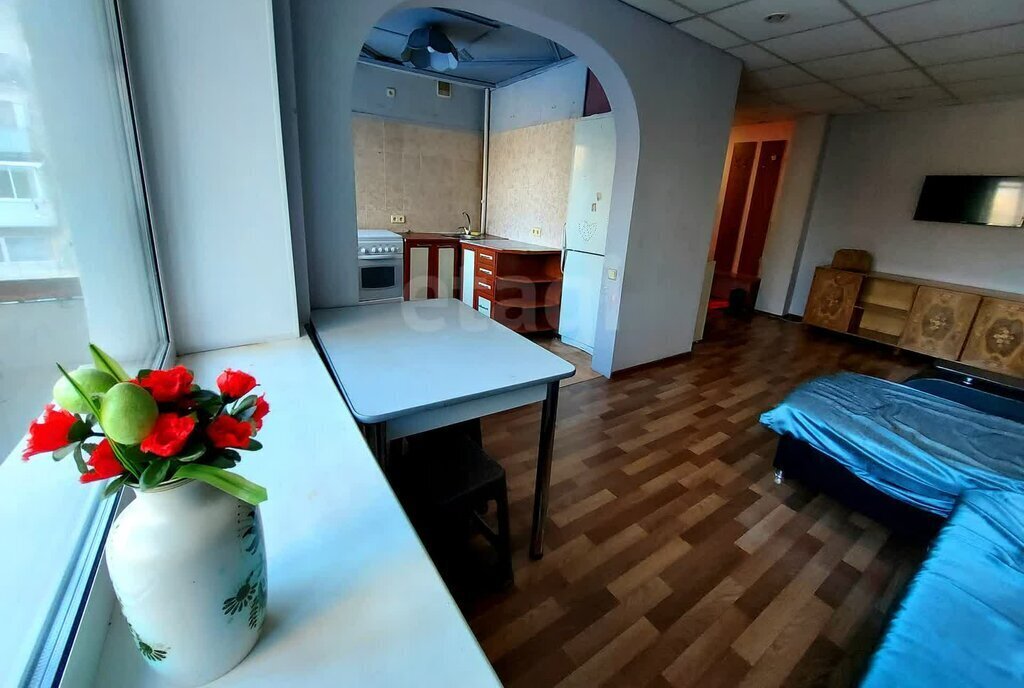 квартира г Саратов р-н Фрунзенский улица имени Д. В. Емлютина, 44Б фото 1