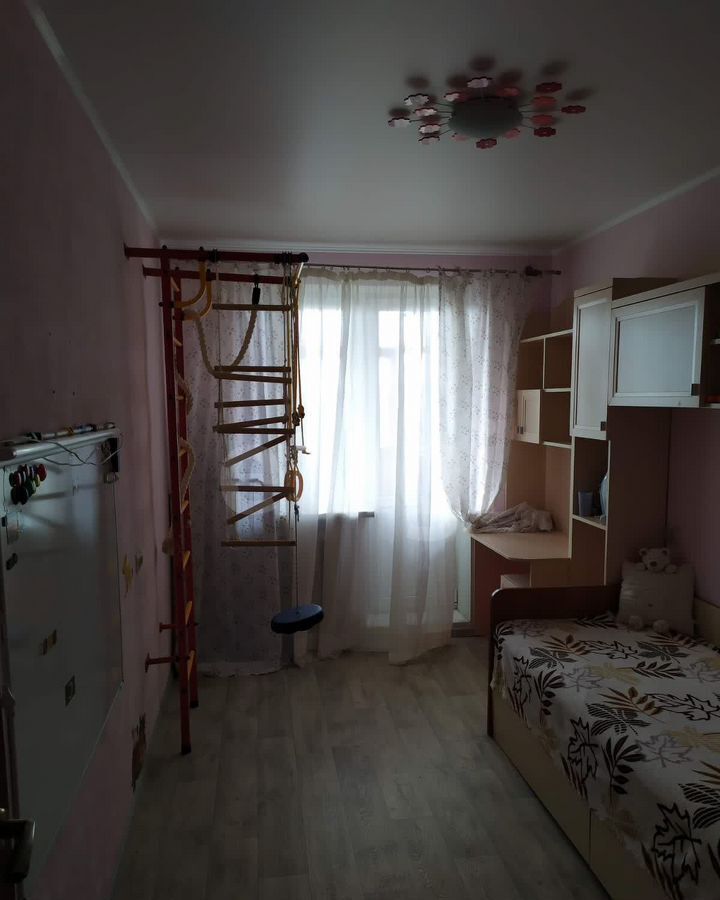 квартира г Саратов р-н Кировский ул Геофизическая 31/45 фото 8