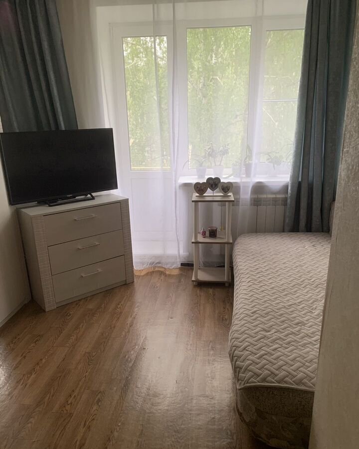 квартира г Тольятти р-н Центральный ул Новопромышленная 11 фото 2