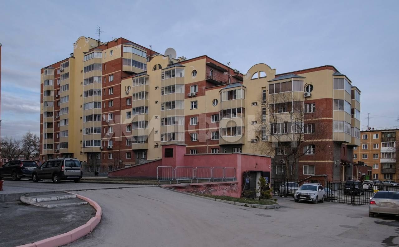 машиноместо г Новосибирск р-н Кировский Студенческая ул Новогодняя 28/1 фото 7