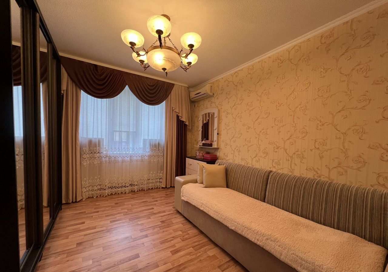 квартира г Ростов-на-Дону р-н Ворошиловский пр-кт Ленина 117а фото 2