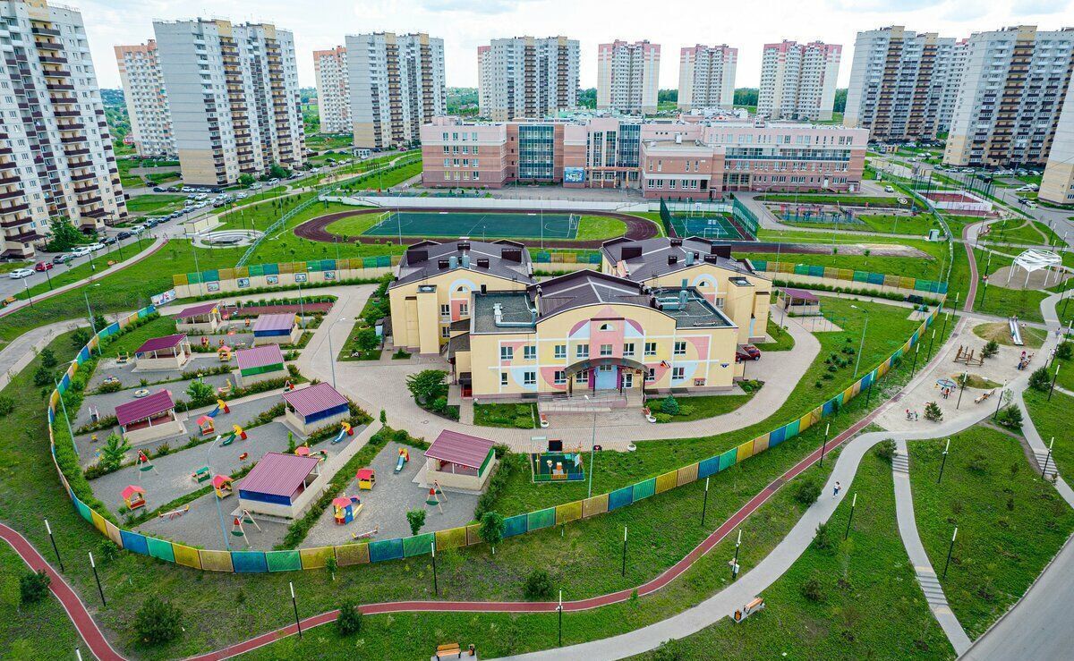 квартира г Ростов-на-Дону р-н Октябрьский ул Дмитрия Петрова 9 фото 8
