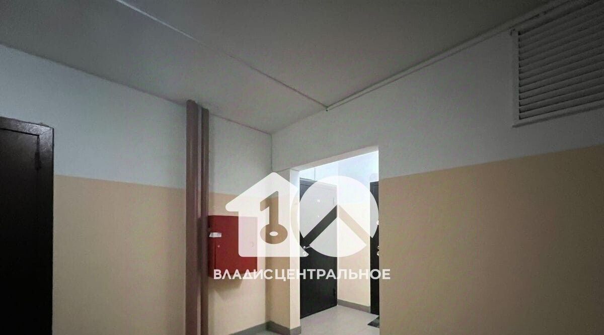 квартира г Новосибирск р-н Октябрьский Золотая Нива ул Виталия Потылицына 11/3 фото 5