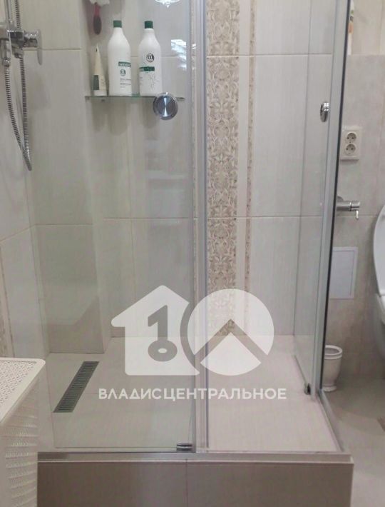 квартира г Новосибирск р-н Дзержинский Золотая Нива ул Адриена Лежена 26/2 фото 15