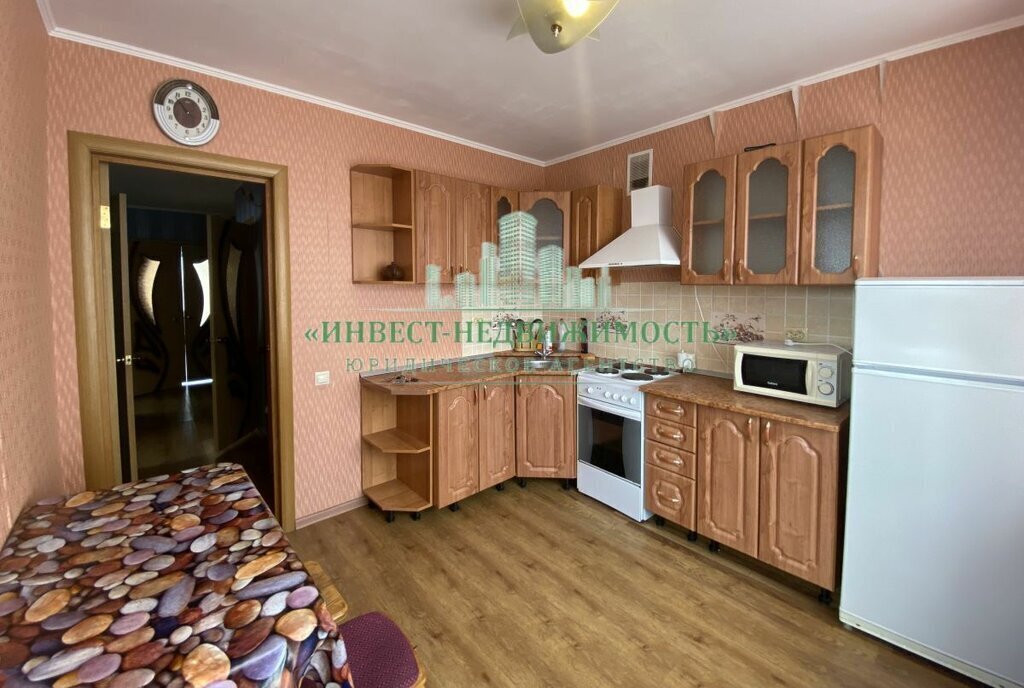 квартира г Брянск р-н Советский ул Дуки 58а фото 2