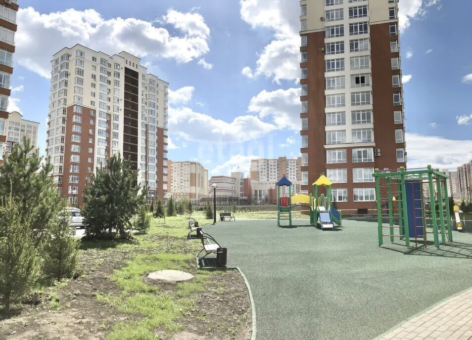 квартира г Кемерово р-н Центральный пр-кт Притомский 25к/4 фото 16