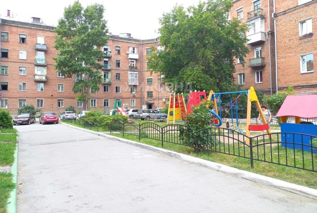 комната г Новосибирск р-н Ленинский ул Серафимовича 1 Площадь Маркса фото 14