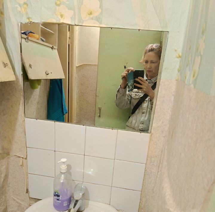 комната г Омск р-н Октябрьский пр-кт Космический 97ак/1 Октябрьский АО фото 4
