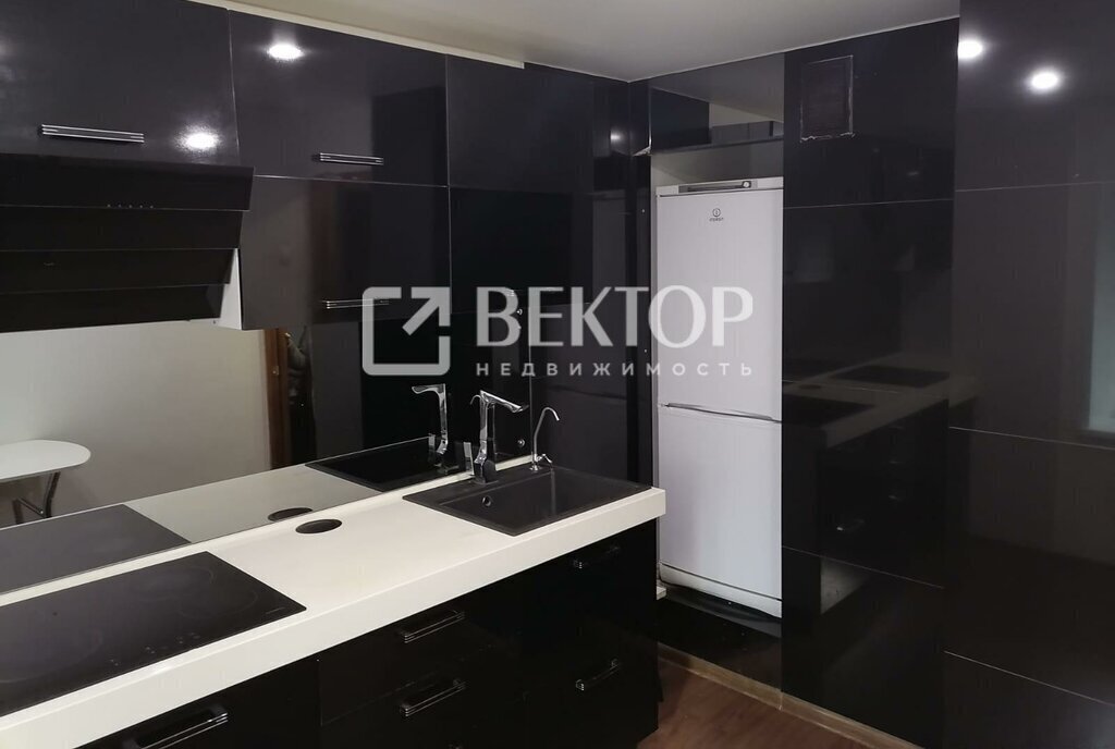 квартира г Ярославль р-н Фрунзенский ул Доронина 6 фото 1