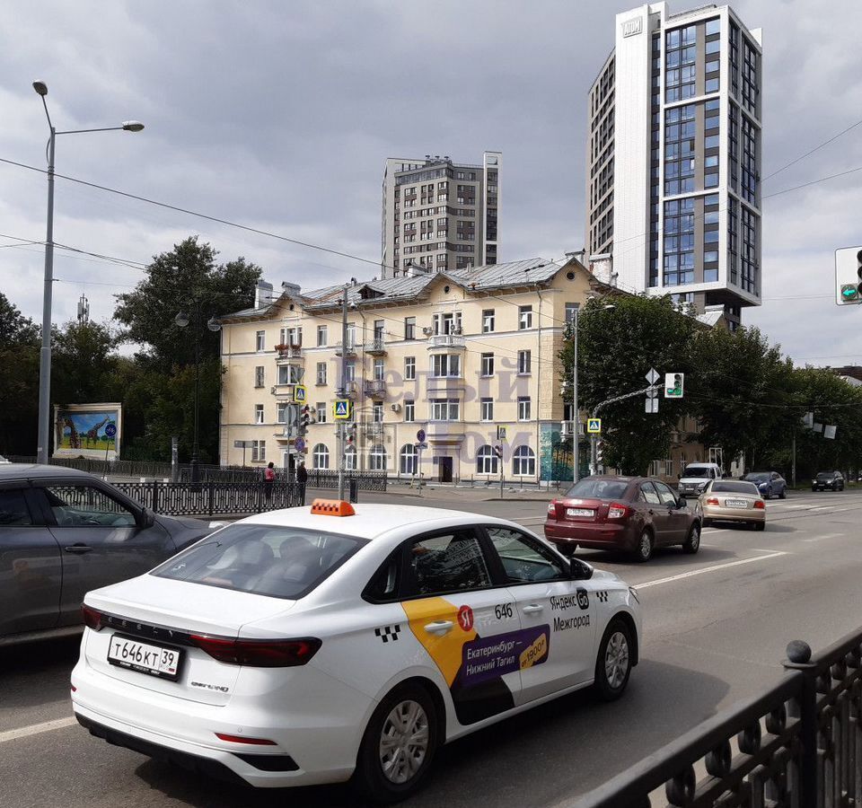 офис г Екатеринбург р-н Верх-Исетский ул Мартовская 8 Площадь 1905 года фото 3