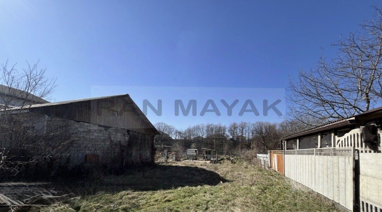 земля г Майкоп ул Низпоташная 32 фото 1