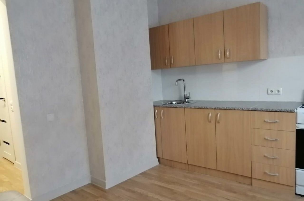 квартира г Саратов р-н Кировский Солнечный 2 пр-кт Героев Отечества 9/22 фото 11