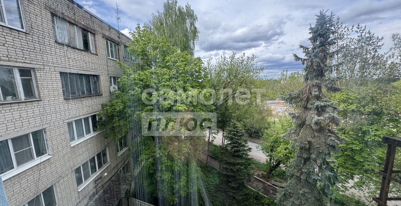 комната г Калуга р-н Московский ул Гурьянова 10к/1 фото 3