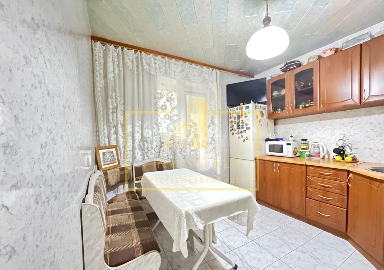 квартира г Астрахань р-н Кировский ул Куликова 50 фото 3