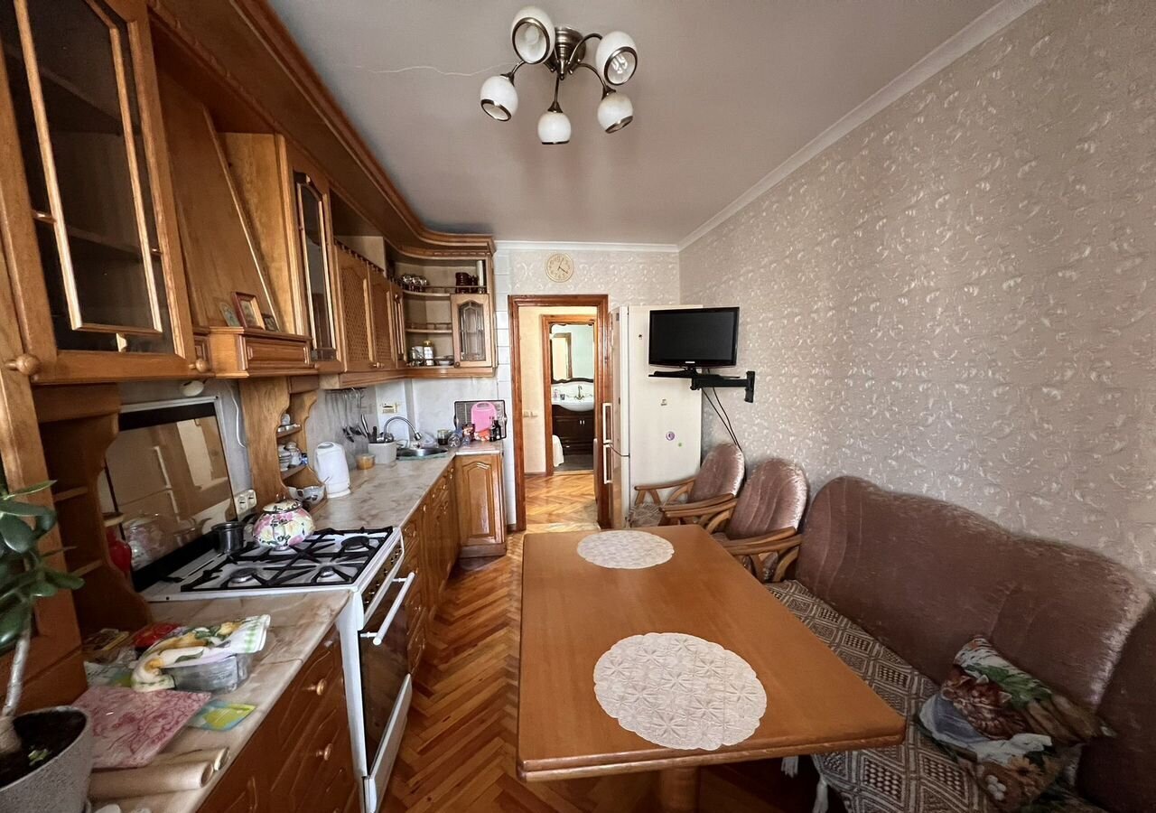 квартира г Евпатория микрорайон Универсам ул им.9-го Мая 67а фото 5