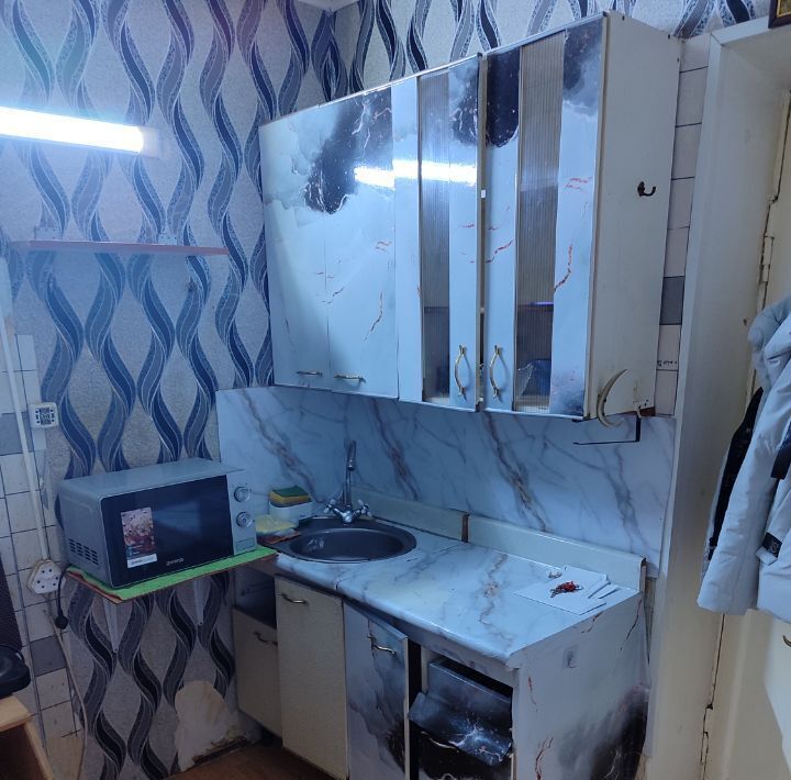 комната г Омск р-н Советский пр-кт Мира 32б фото 9