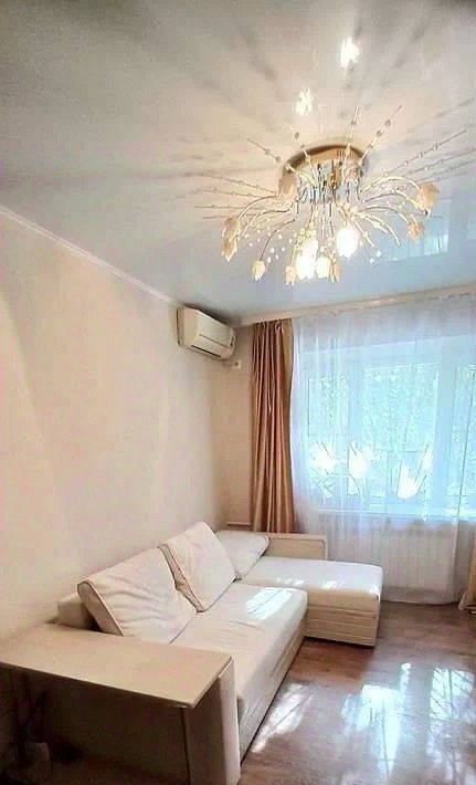квартира г Ростов-на-Дону р-н Октябрьский пр-кт Буденновский 98а фото 2