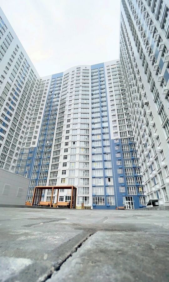квартира г Ростов-на-Дону р-н Железнодорожный ул Привокзальная 3/1 фото 1