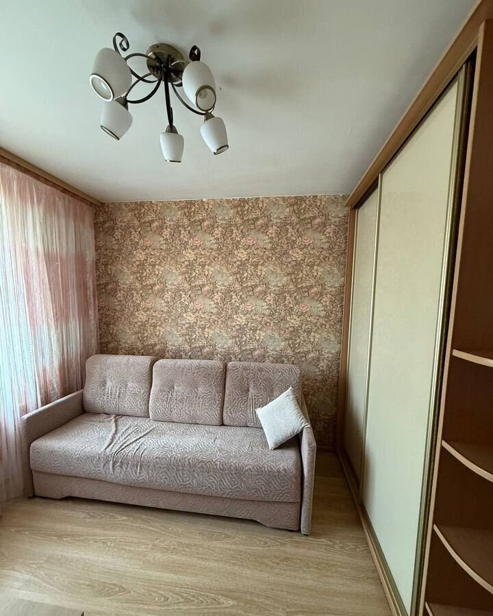 квартира г Омск р-н Кировский ул 12 Декабря 102 Кировский АО фото 3