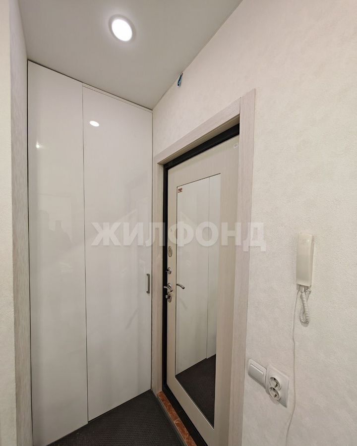 квартира г Новосибирск р-н Октябрьский Золотая Нива ул В.Высоцкого 36/1 фото 5