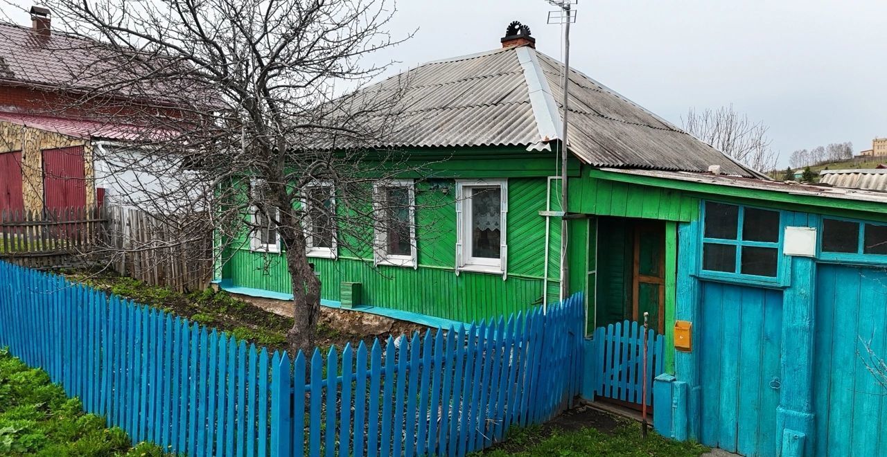 дом г Верхний Уфалей ул Бахтинова Верхнеуфалейский г. о. фото 1