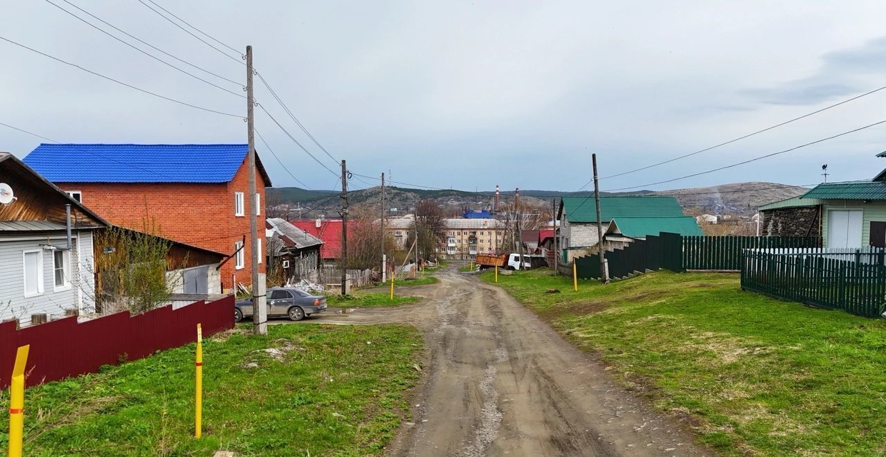 дом г Верхний Уфалей ул Бахтинова Верхнеуфалейский г. о. фото 2
