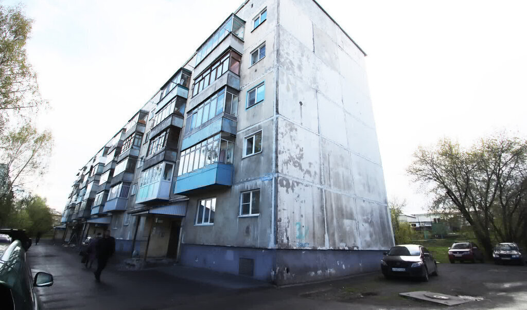 квартира г Прокопьевск р-н Рудничный ул Советов 19 фото 1