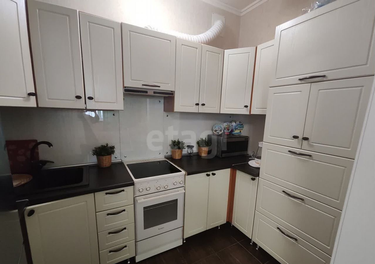 квартира г Абакан ул Торговая 32 фото 1