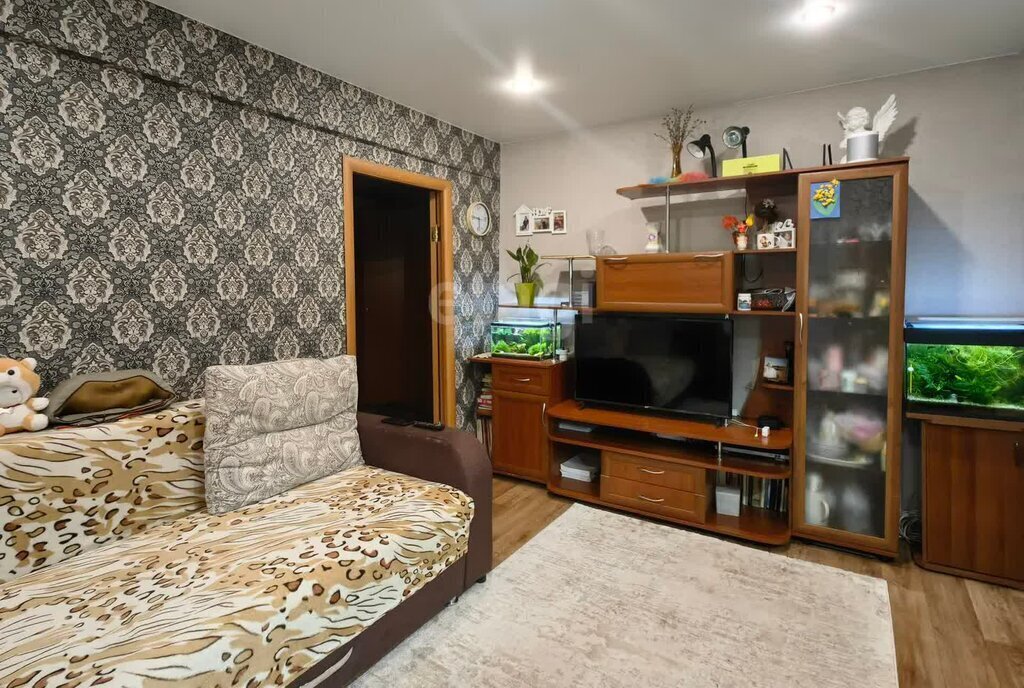 квартира г Абакан ул Торговая 4 фото 2