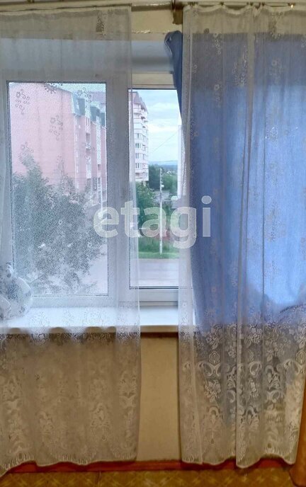 квартира г Минусинск ул Трегубенко 56 фото 10