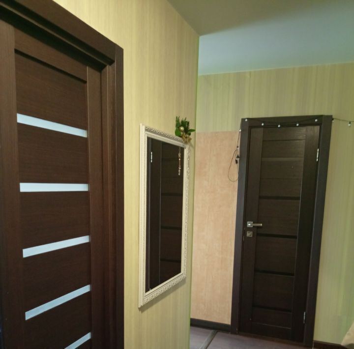 квартира г Волгоград р-н Тракторозаводский ул им. академика Богомольца 10 фото 9