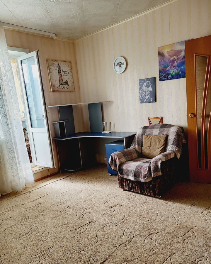 квартира г Качканар Качканарский г. о., 10-й мкр-н, 9 фото 6