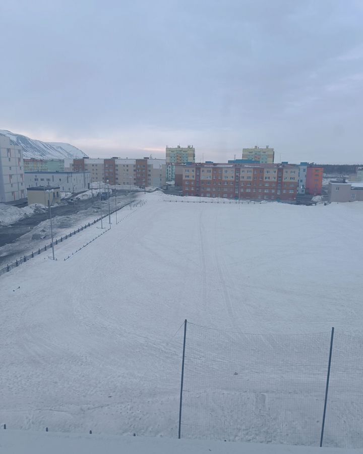 квартира г Норильск ул Диксона 6 фото 3